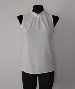 Blusa Adelib detalle cuello